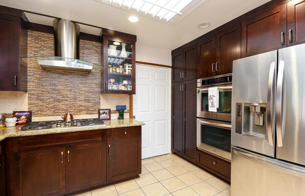 Staged kitchen in a Temecula home prepared for listing